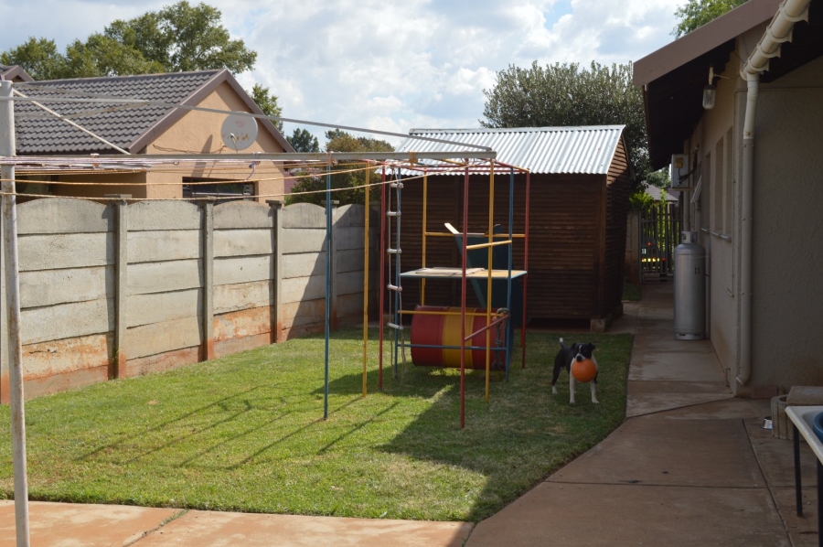 4 Bedroom Property for Sale in Stilfontein Ext 4 North West